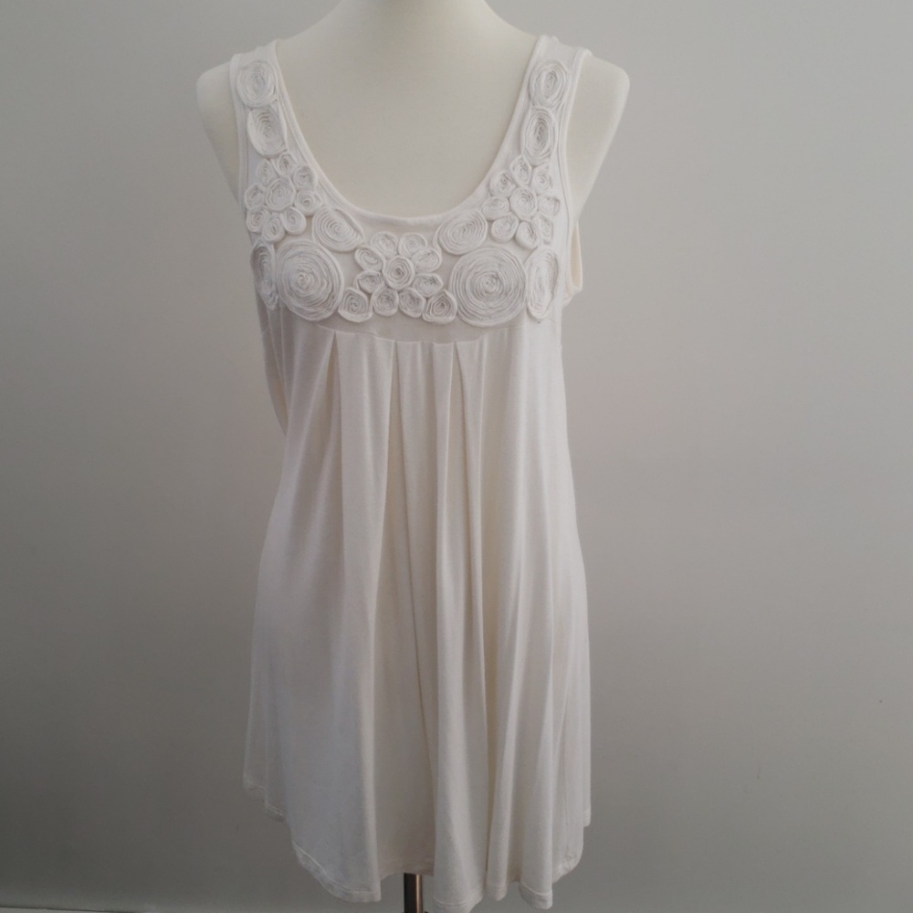 Nouvida Ivory Tunic